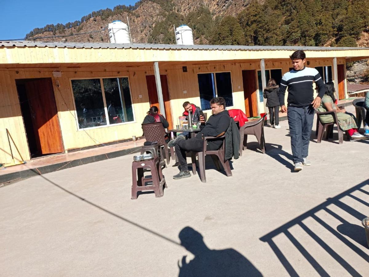 Himrab Chopta Resort Exteriör bild