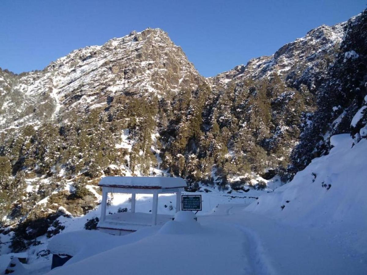 Himrab Chopta Resort Exteriör bild