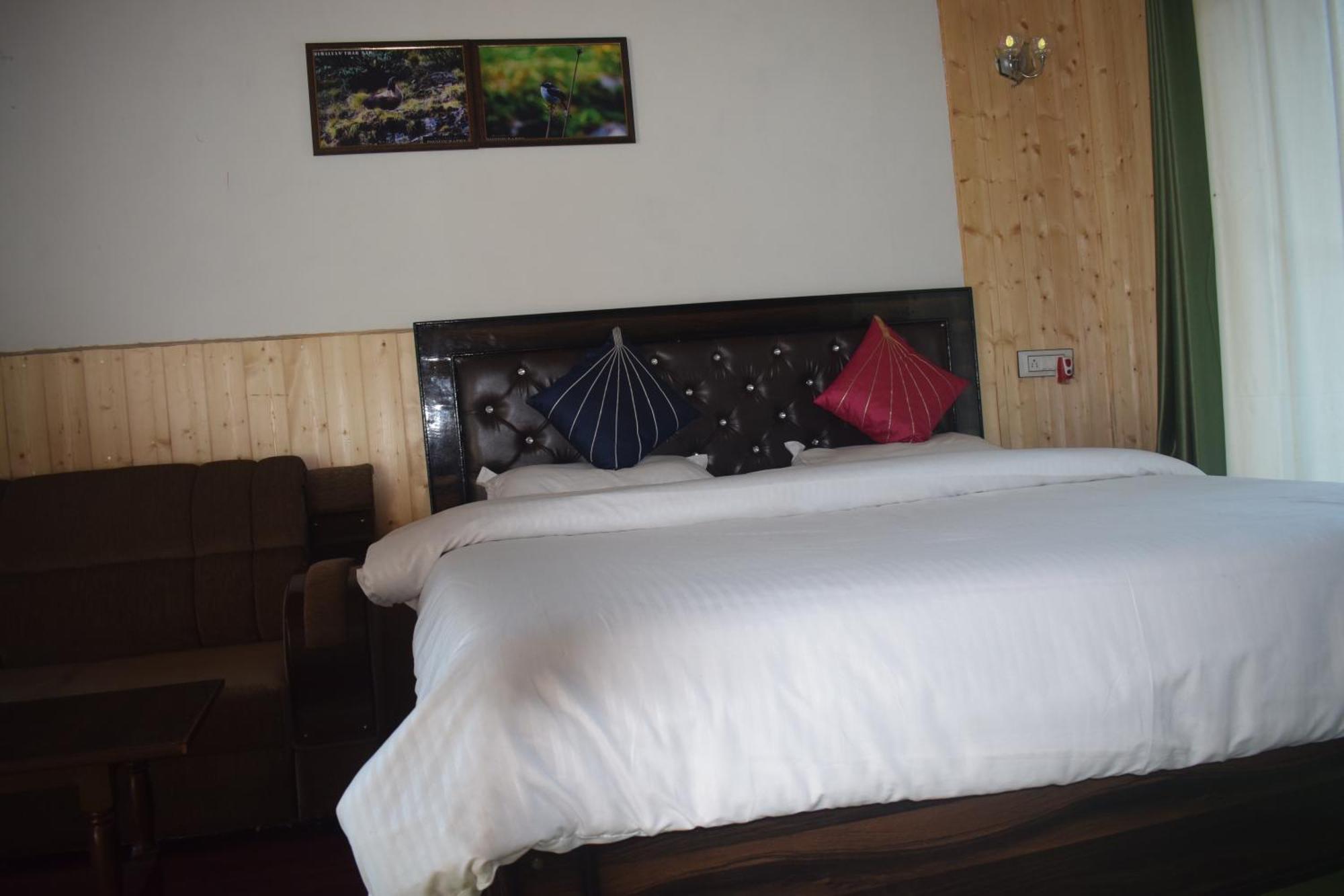 Himrab Chopta Resort Exteriör bild